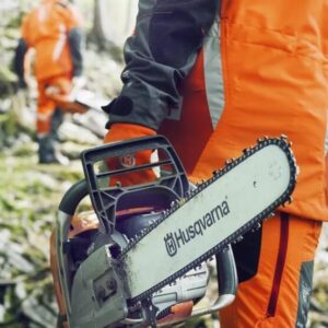 Husqvarna Chainsaw - Image 2